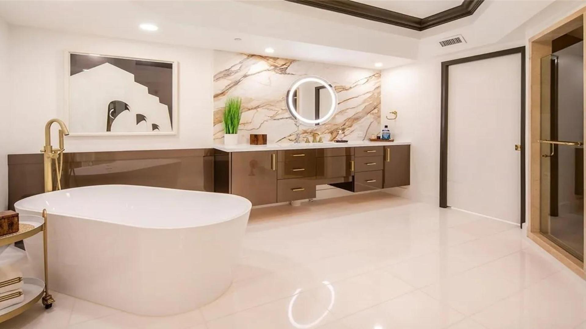 Stunning Four Bedroom Fully Professionally Remodeled Apartment Las Vegas Dış mekan fotoğraf