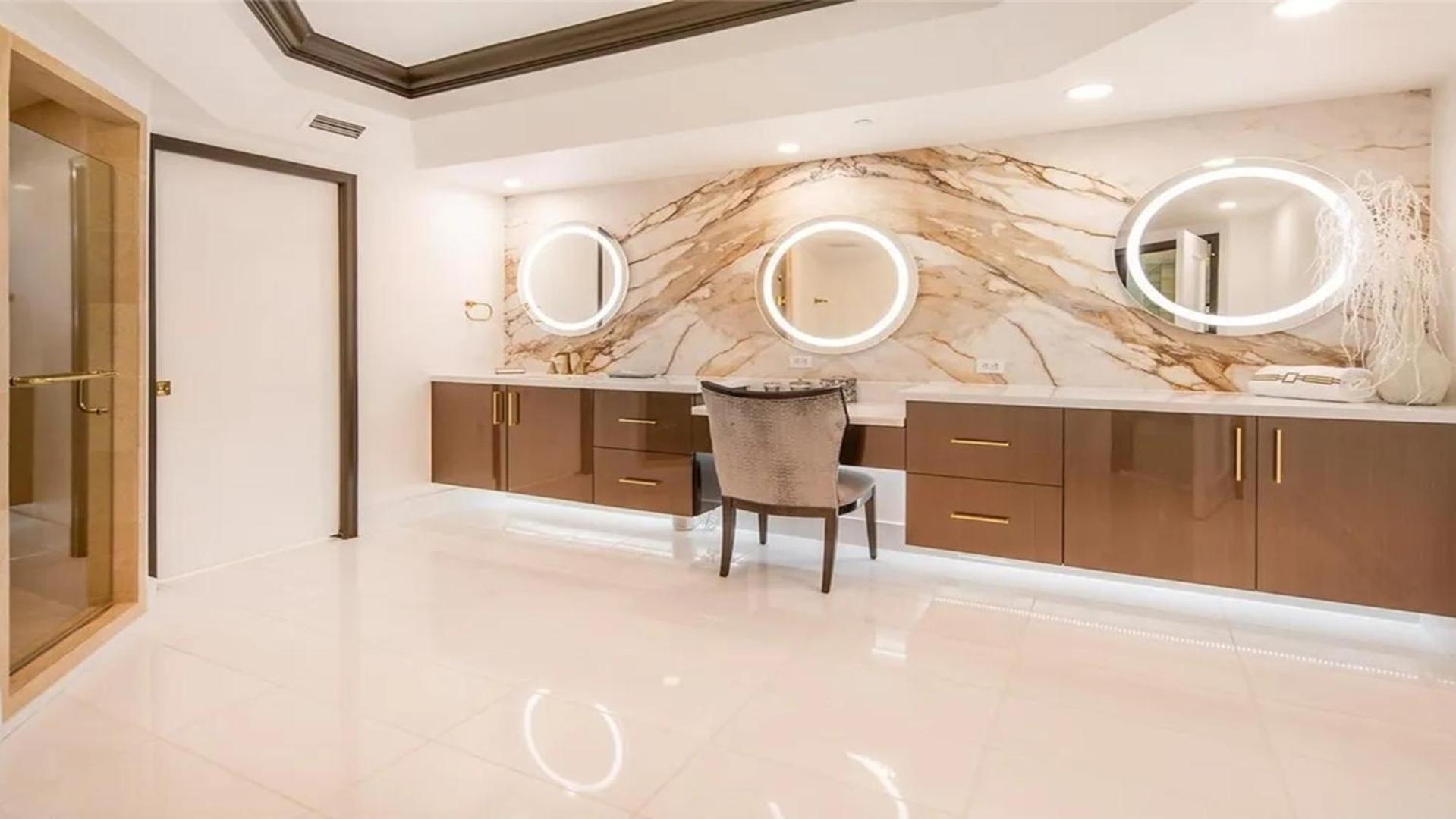 Stunning Four Bedroom Fully Professionally Remodeled Apartment Las Vegas Dış mekan fotoğraf