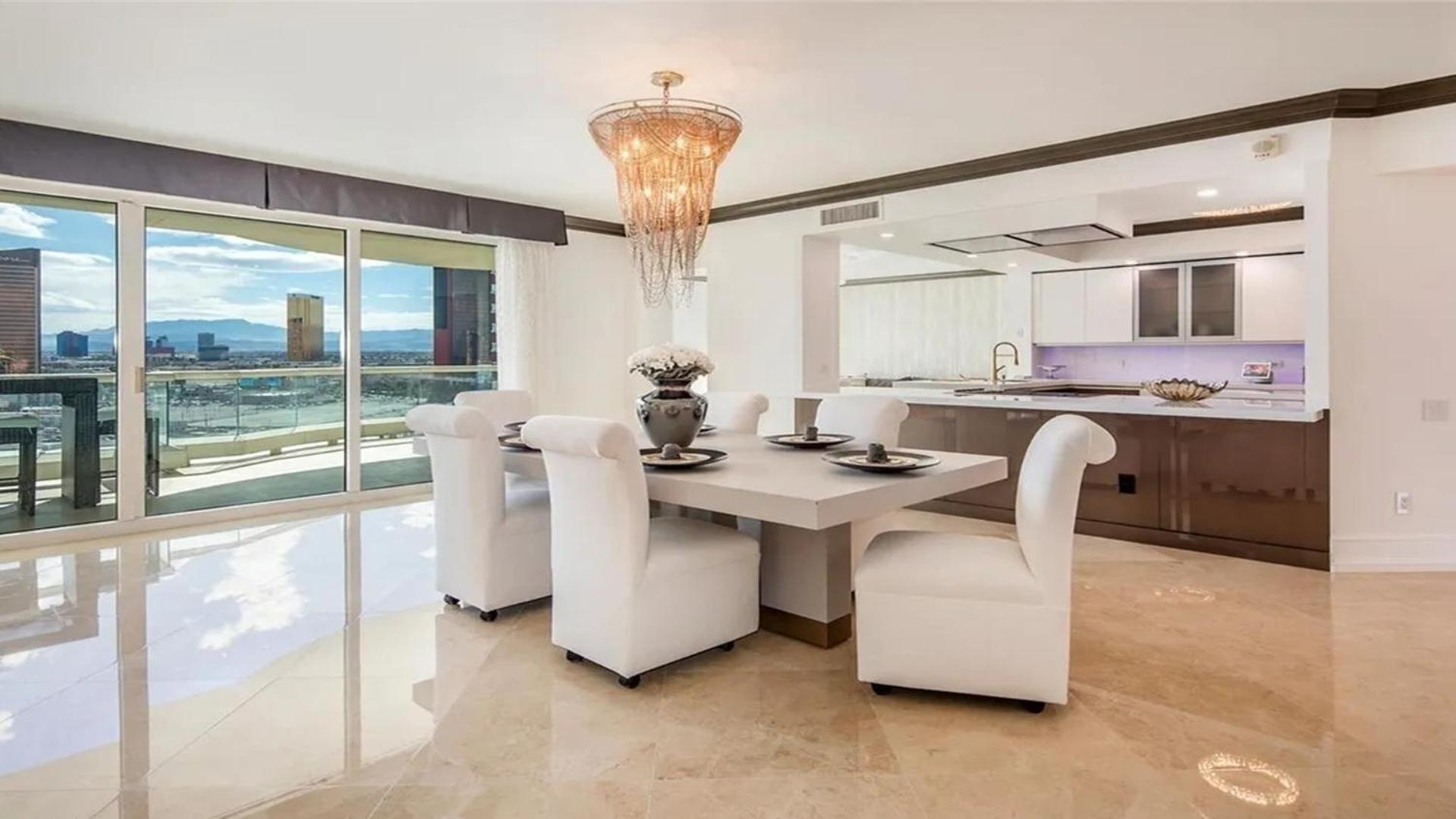Stunning Four Bedroom Fully Professionally Remodeled Apartment Las Vegas Dış mekan fotoğraf