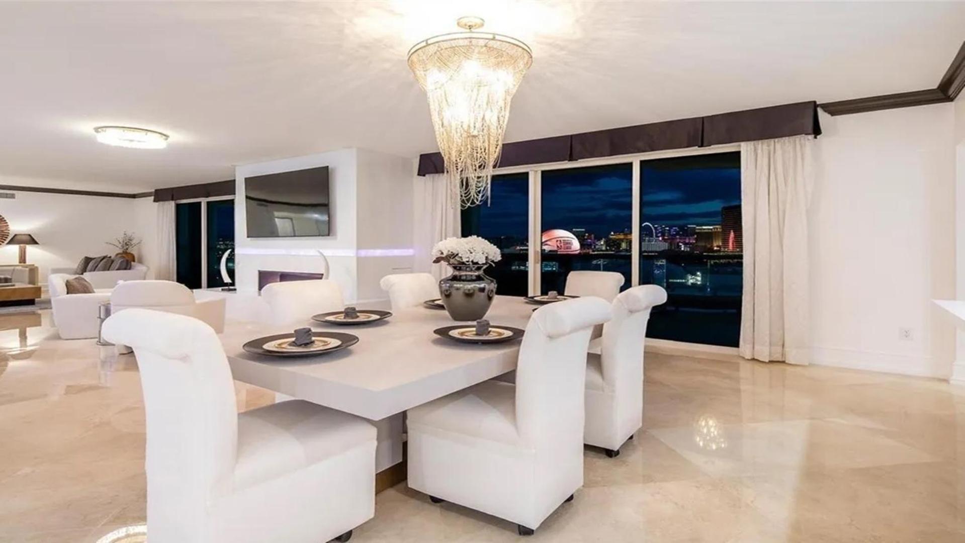 Stunning Four Bedroom Fully Professionally Remodeled Apartment Las Vegas Dış mekan fotoğraf