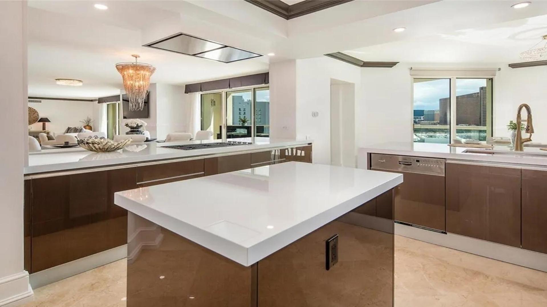 Stunning Four Bedroom Fully Professionally Remodeled Apartment Las Vegas Dış mekan fotoğraf
