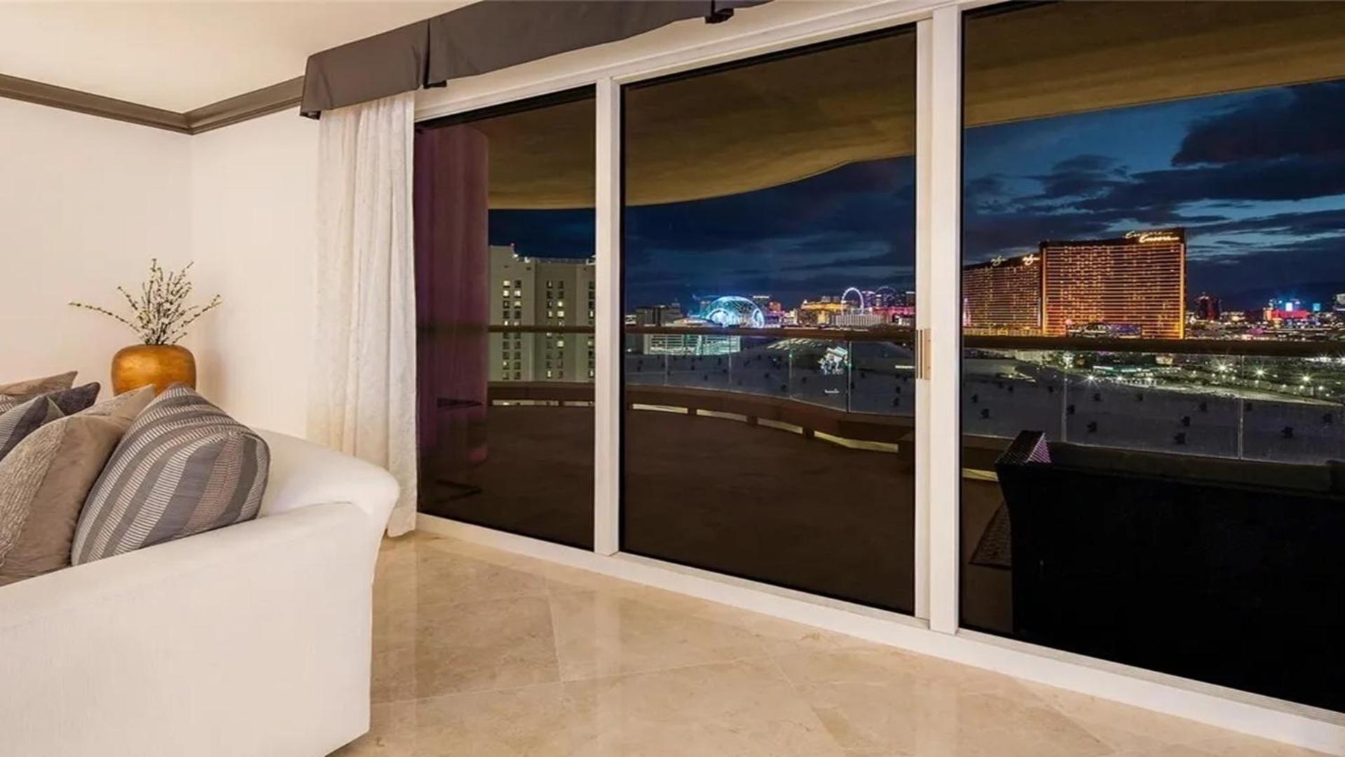 Stunning Four Bedroom Fully Professionally Remodeled Apartment Las Vegas Dış mekan fotoğraf