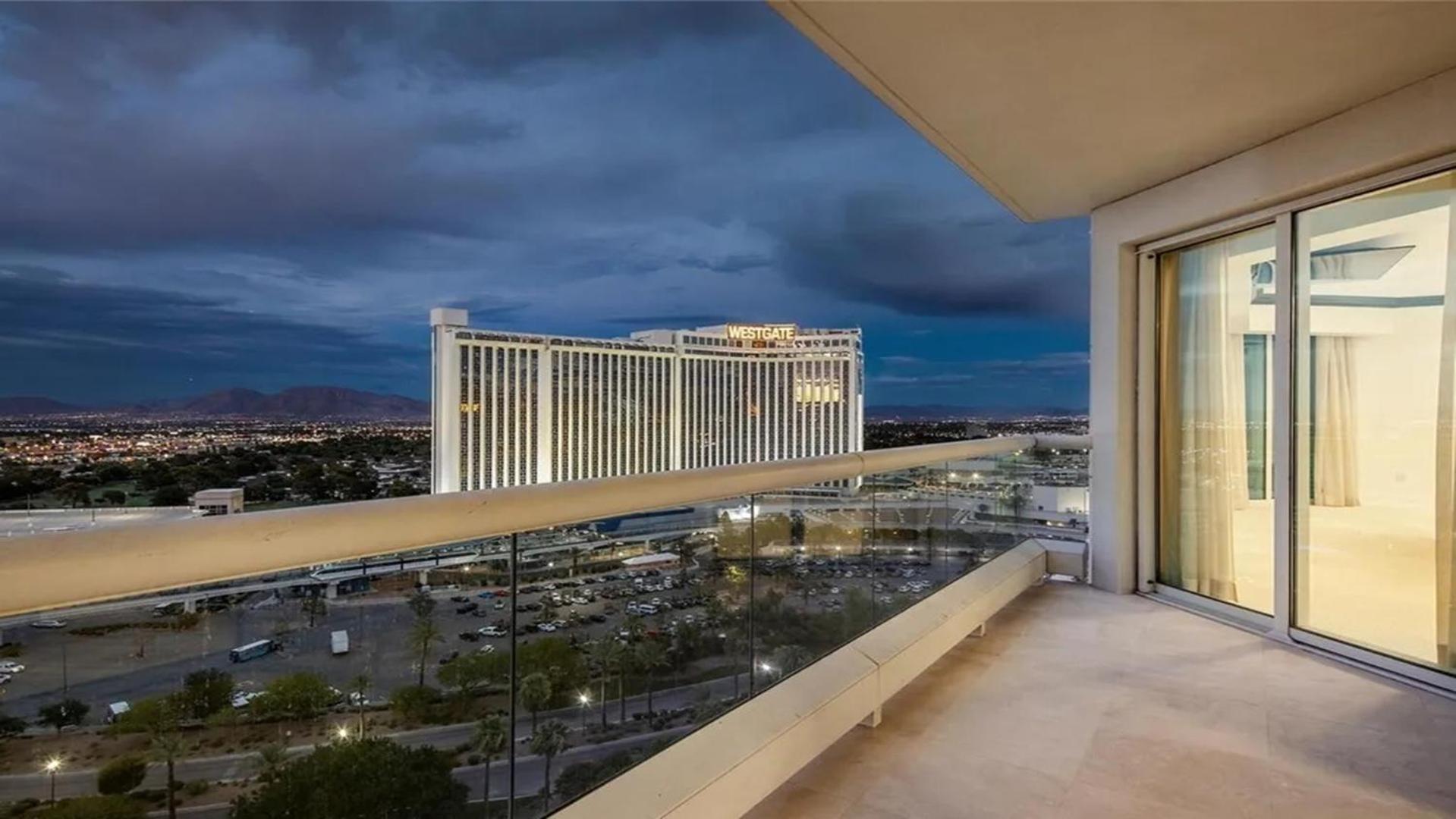 Stunning Four Bedroom Fully Professionally Remodeled Apartment Las Vegas Dış mekan fotoğraf